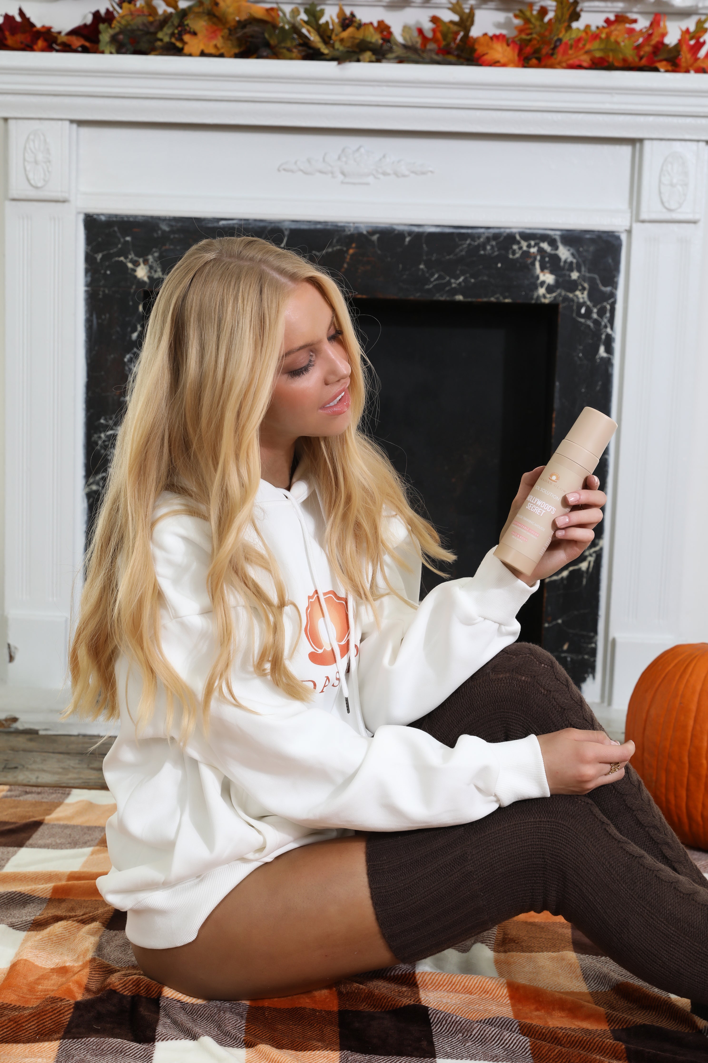 Neck-Up Glow Days: The New Winter Beauty Hack